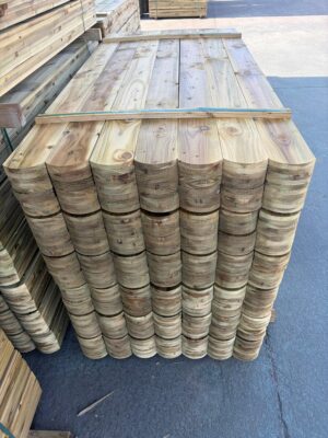 Fence board (Round top)